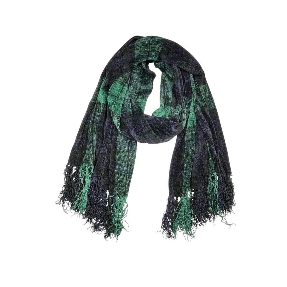 Women's Plaid Shawl Scarf With Fringe 36”X23” Green